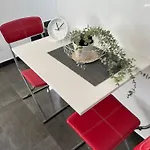 Petit Vue * مينتون