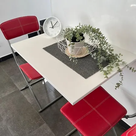 Petit Vue * מנטון